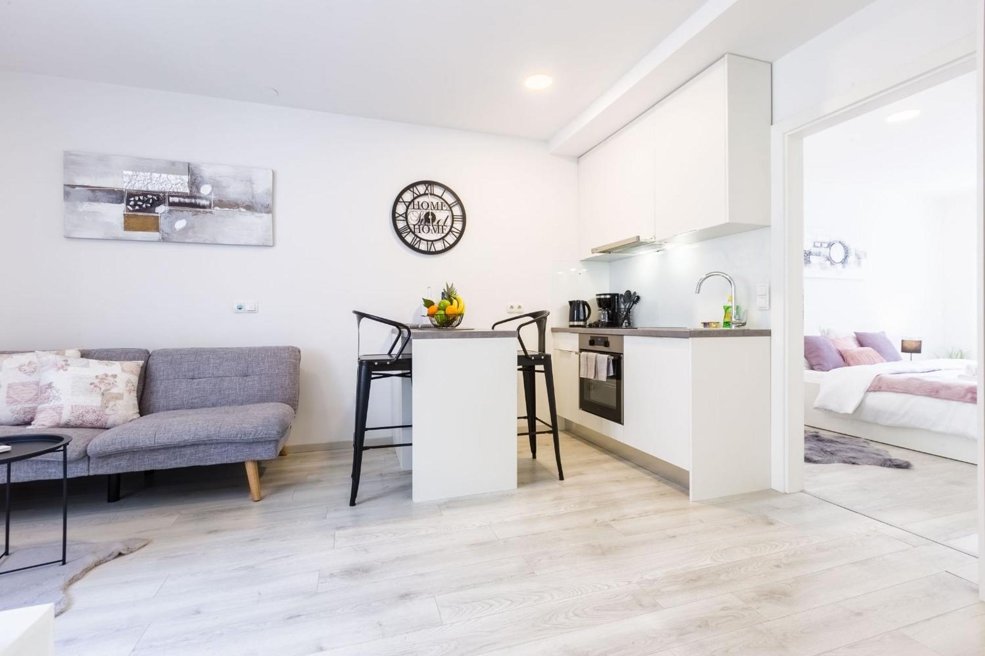 2Sis 2 Apartments Zadar Rum bild