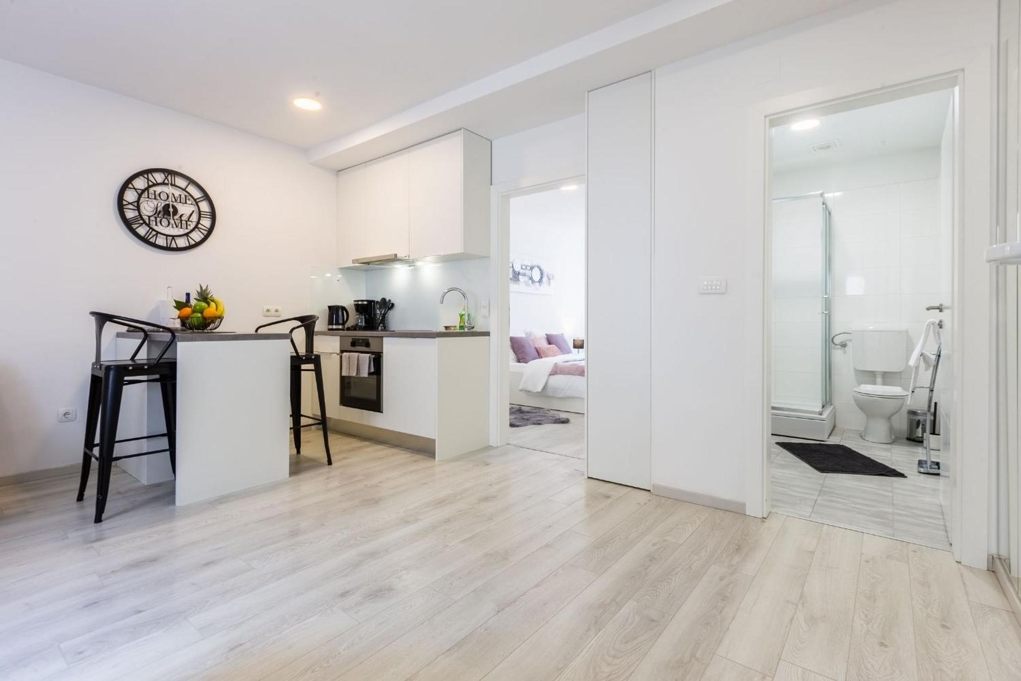 2Sis 2 Apartments Zadar Rum bild